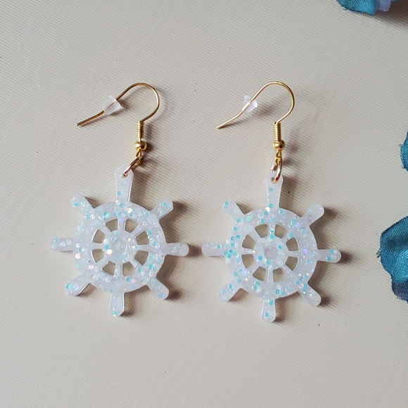 Handmade white rainbow sparkle glow in the dark nautical helm dangle earrings - Picture 5 of 8